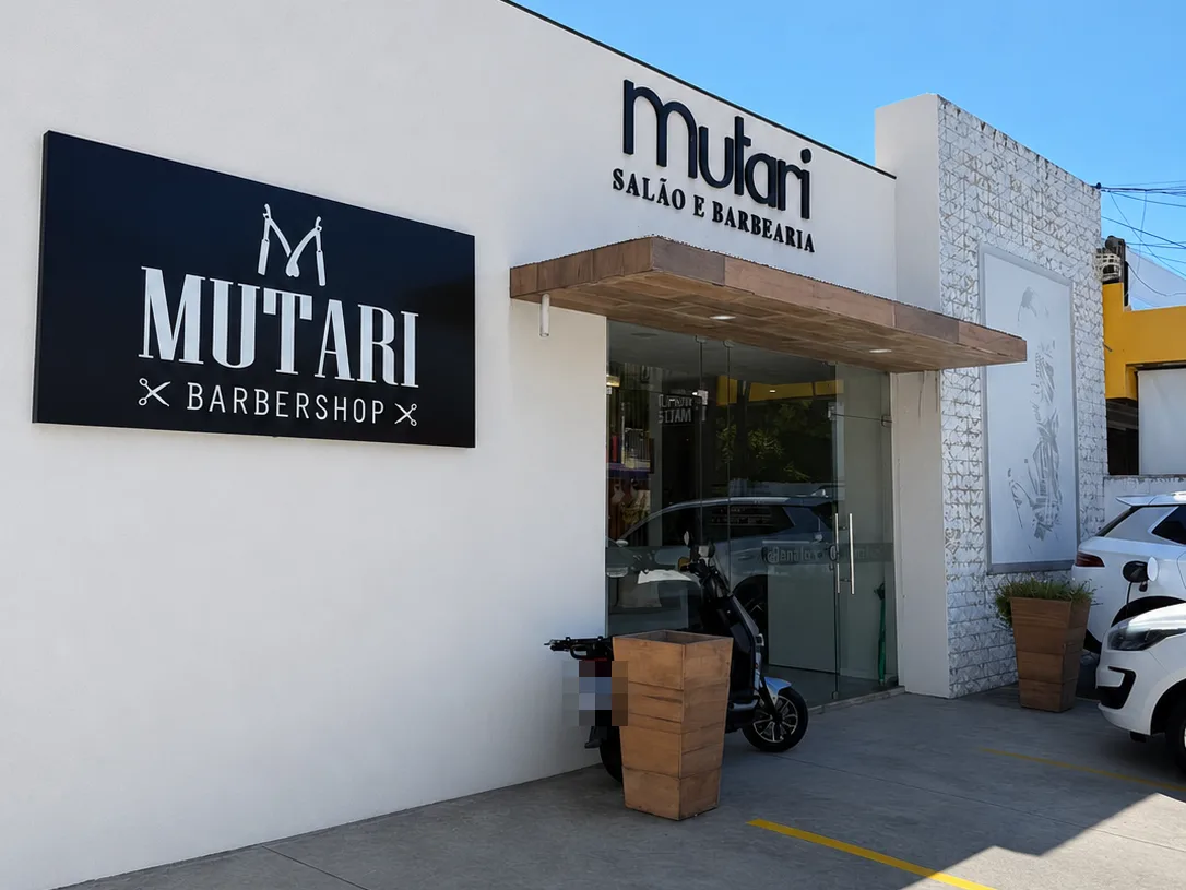 Fachada do Mutari Cabeleireiros em Maceió/AL